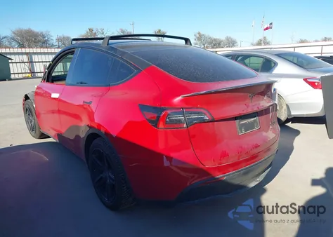 2023 Tesla Model Y Performance Dual Motor All-Wheel Drive z USA, uszkodzony, nr VIN 7SAYGDEF6PF603066